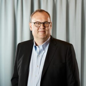 man, magnus lindsten, advokat, jurist